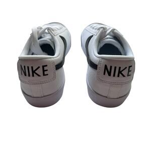 Nike Blazer Low '77 GS White / Black / Orange Shoes 5.5 Big Kids NWT Unisex